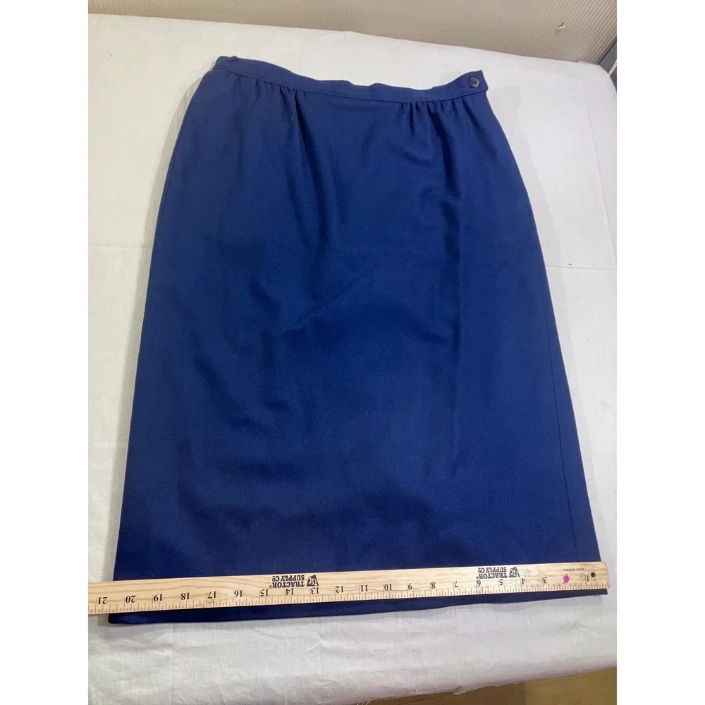 Vintage Pendleton Petite Navy‎ Blue Wool Skirt Suit Set Blazer Size 12 Made USA